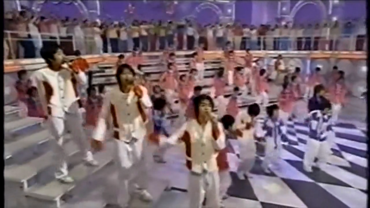 19990321 Music Jump.mp4_001486981