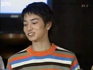 20000312 Music Jump.mp4_20250726_211703.803