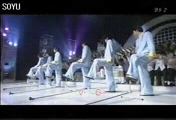 20000326 Music Jump.mkv_20250726_215829.898