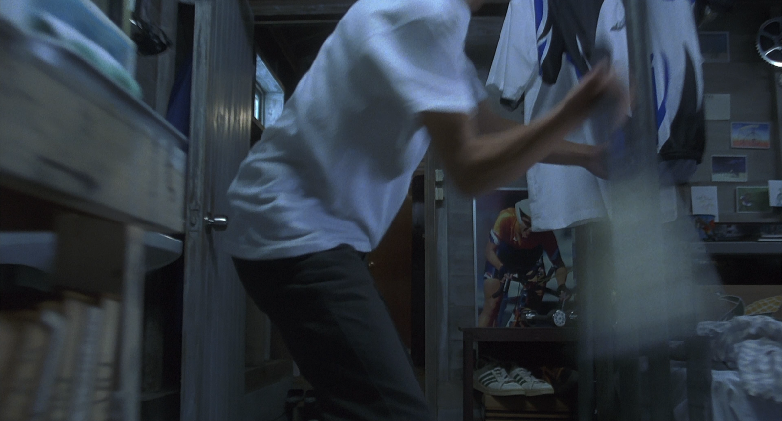 Ao.no.hono-o.2003.1080p.BluRay.DDP5.1.x264-PTer.mkv_20250805_105750.667