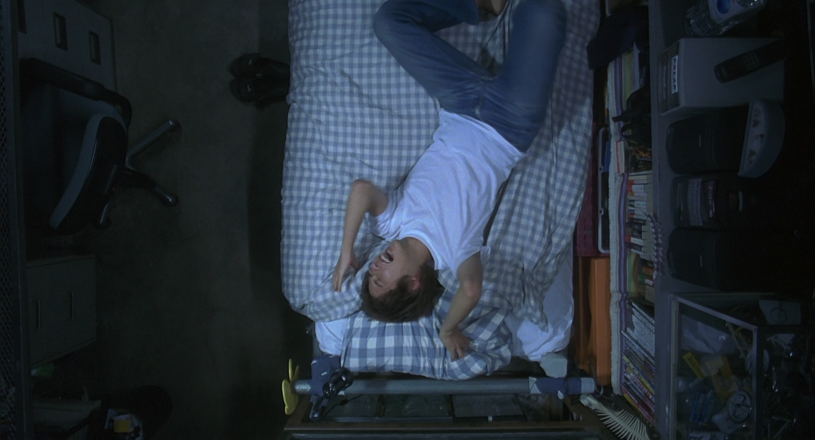 Ao.no.hono-o.2003.1080p.BluRay.DDP5.1.x264-PTer.mkv_20250805_113557.628