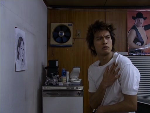 Handoku E04[512x384 MSMPEG4v2].avi_001487881