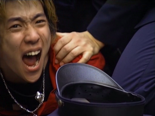 Handoku E04[512x384 MSMPEG4v2].avi_002608587