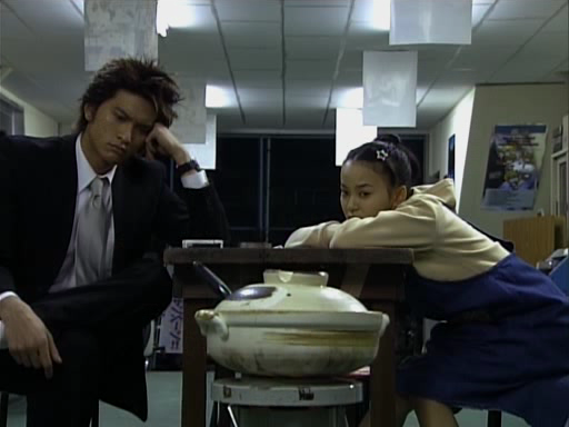 Handoku E08 [512x384 MSMPEG4v2].avi_001623556