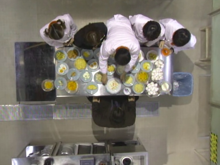 Netsuretsu Teki Chuuka Hanten ep02.avi_002100798