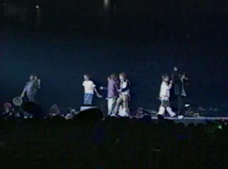 Sugao Concert (2000) - part 1.avi_20250729_144456.688