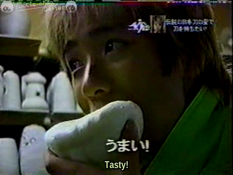 10 Mayonaka no Arashi (2001.12.05) NINO.avi_000875108