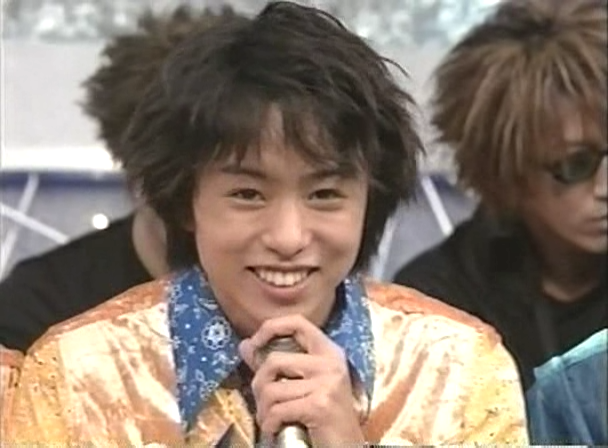 1999.10.08 Music Station - 아라시 Talk (첫출연).avi_20250820_142631.955