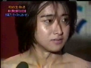 1999.10.08 Music Station - 아라시 데뷔무대 뒷모습.wmv_20250820_205030.605