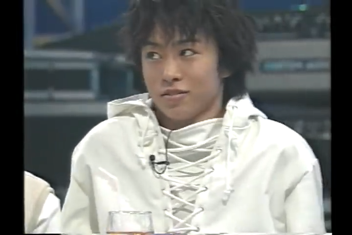 1999.10.16 KinKi Kids LOVE LOVE あいしてる - 嵐 Full.mp4_20250820_205450.973