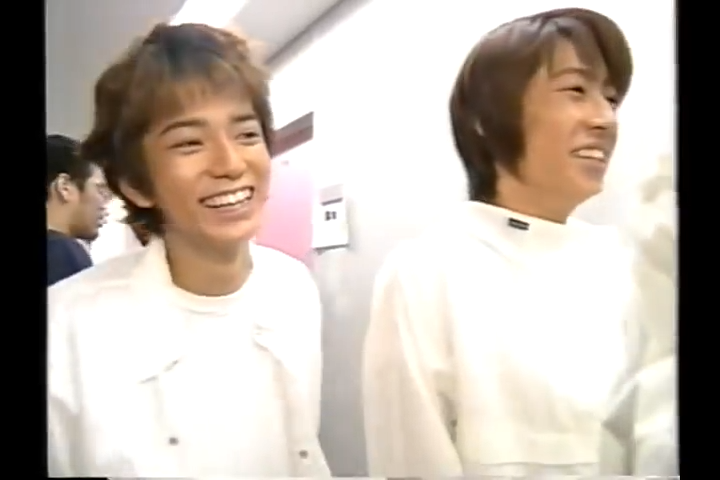 1999.10.16 KinKi Kids LOVE LOVE あいしてる - 嵐 Full.mp4_20250820_211257.741