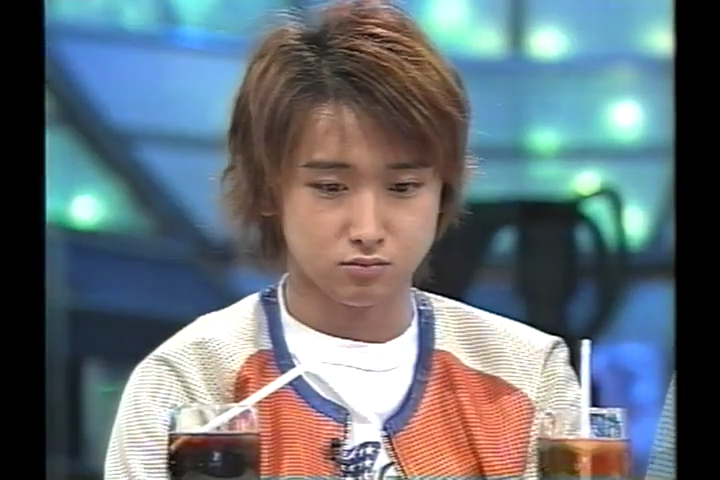 2000.04.15 러브러브아이시떼루 ラブラブ愛してる - 아라시(두번째출연).mp4_20250822_222638.874