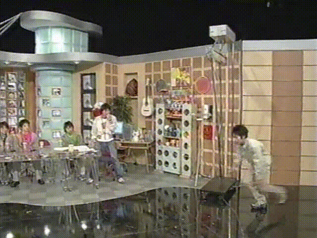 2000.04.20 UTABAN 아라시 첫방.avi_20250822_225404.880