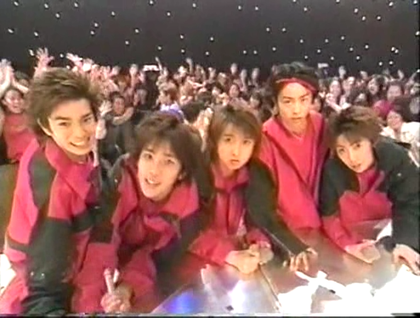 2000.04.28 Music Station - 아라시 SUNRISE日本 HORIZON.avi_20250822_232739.251