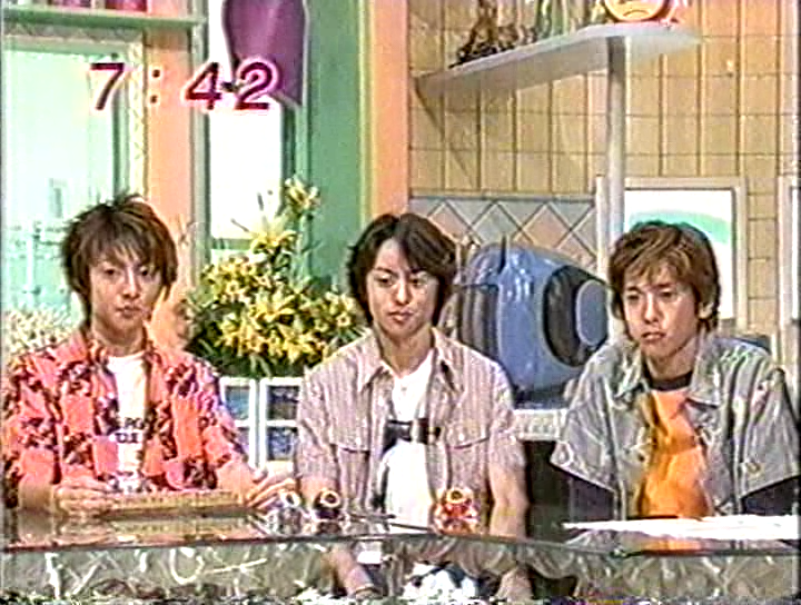 2000.06.19 めざまし - 쇼, 아이바, 니노.avi_20250820_084612.360