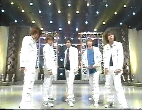 2000.11.10 Music Station - 아라시 感謝カンゲキ雨嵐.avi_20250823_230901.300