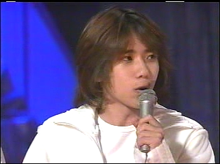 2000.12.07 2000 FNS 가요제 - 아라시 感謝カンゲキ雨嵐 + Talk.mpg_20250824_072554.308