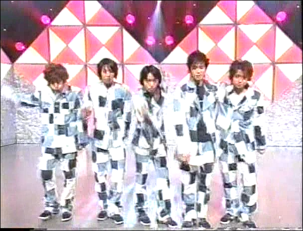 2001.04.13 Music Station - 아라시 君のために僕がいる.avi_20250824_131528.359