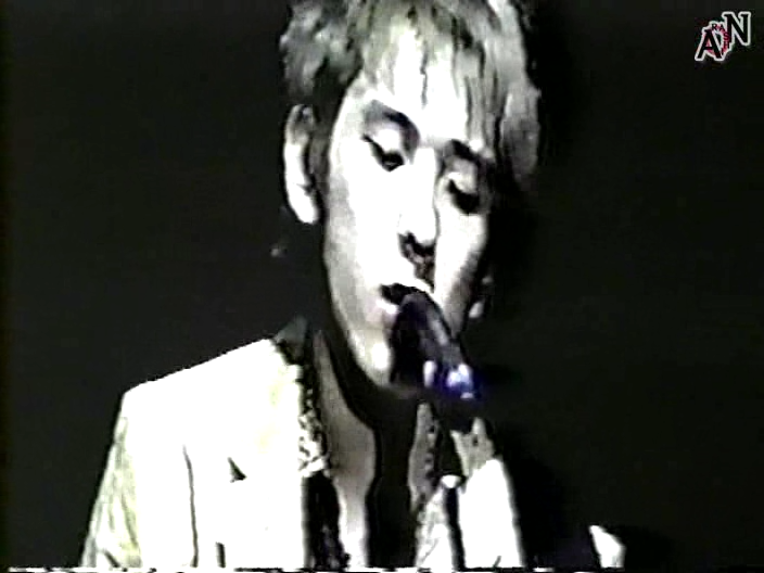 [2001.12.23] Join the Storm - All Arena Tour - Part 2.avi_20250711_191418.189