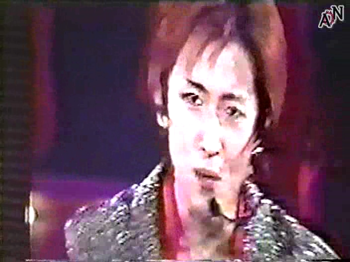 [2001.12.23] Join the Storm - All Arena Tour - Part 2.avi_20250711_194836.180