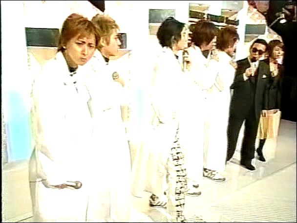 2001.12.28 Music Station - 아라시 君のために僕がいる + SUNRISE日本 + A.RA.SHI + 時代 & Talk.avi_20250824_182138.531