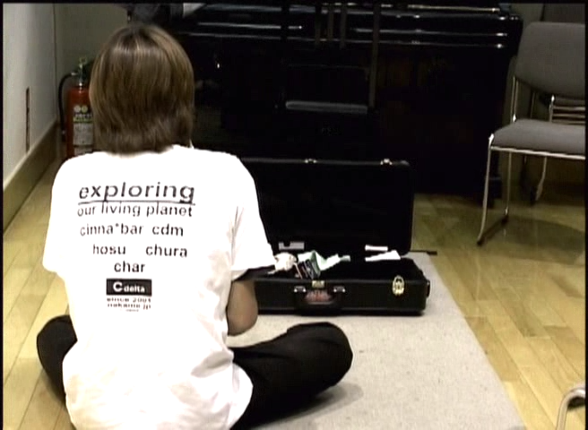 [2002] ALL or NOTHING part1.avi_001404247