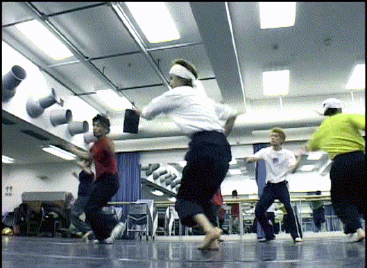 [2002] ALL or NOTHING part2.avi_000579846