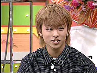 2002.05.03 와랏테 이이토모 - 텔레폰 쇼킹 사쿠라이 쇼.mpeg_20250824_212323.121