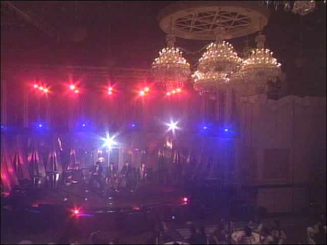 2002.12.05 2002 FNS 가요제 - 아라시 Pika☆nchi.avi_20250826_124452.006