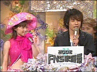 2002.12.05 2002 FNS 가요제 - 아라시 & 마츠우라 아야 Talk.avi_20250826_124834.430