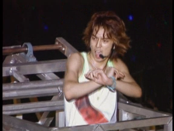 2003 12 17 How's it going SUMMER CONCERT 2003 2.avi_20250702_203137.890