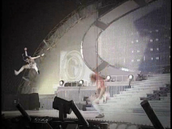 2003 12 17 How's it going SUMMER CONCERT 2003 2.avi_20250702_210556.495