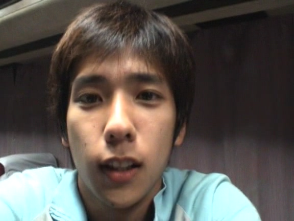 2003 12 17 How's it going SUMMER CONCERT 2003 3 Backstage.avi_20250702_222450.552