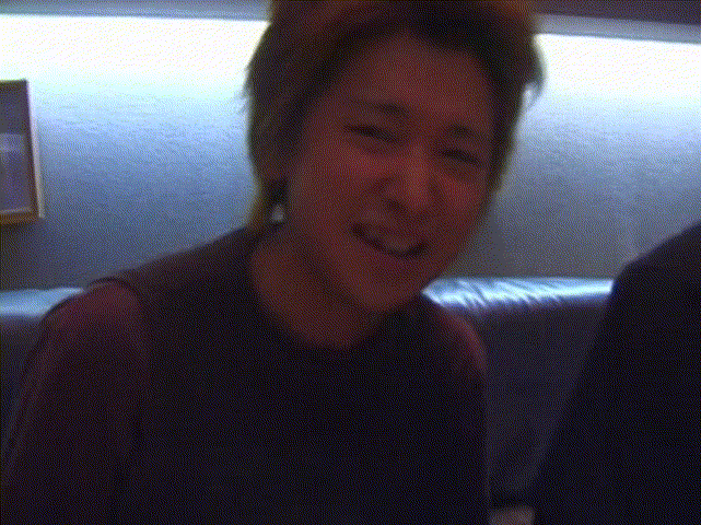 2003 12 17 How's it going SUMMER CONCERT 2003 3 Backstage.avi_20250702_222830.685