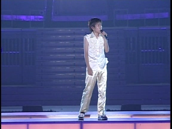 2003 12 17 How's it going SUMMER CONCERT 2003 3 Backstage.avi_20250703_121630.557