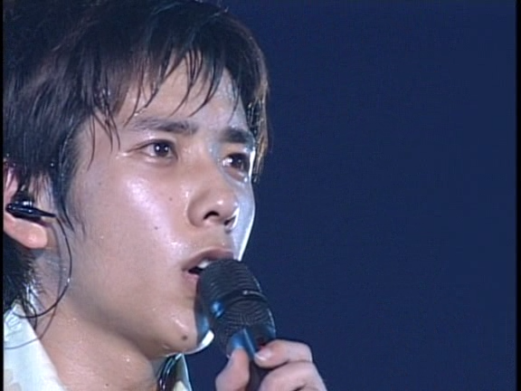 2003 12 17 How's it going SUMMER CONCERT 2003 3 Backstage.avi_20250703_121804.699