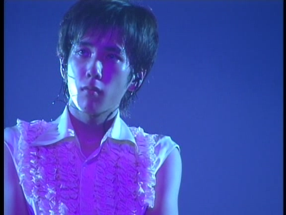 2003 12 17 How's it going SUMMER CONCERT 2003 3 Backstage.avi_20250703_122153.510