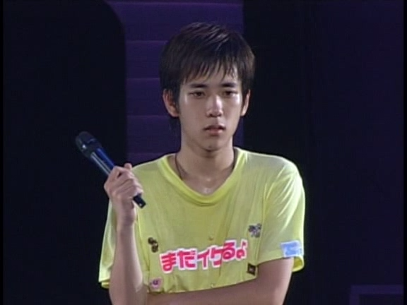 2003 12 17 How's it going SUMMER CONCERT 2003 3 Backstage.avi_20250703_123844.581