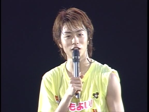 2003 12 17 How's it going SUMMER CONCERT 2003 3 Backstage.avi_20250703_123929.701