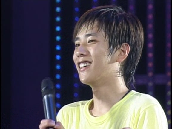 2003 12 17 How's it going SUMMER CONCERT 2003 3 Backstage.avi_20250703_124158.137