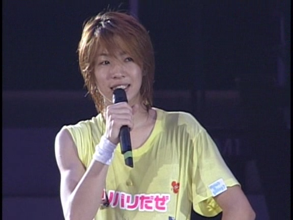 2003 12 17 How's it going SUMMER CONCERT 2003 3 Backstage.avi_20250703_124244.359