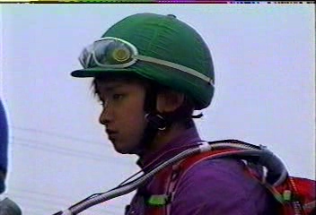 30 [眞夜中の嵐] #030 眞夜中の競馬場 by.Ohno (02.05.01).avi_000973188