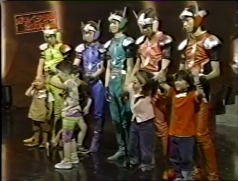 GB (2000.06.10) S01E09 part3 (ara sentai5).mp4_000788518