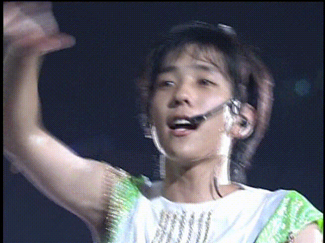 Iza Now bonus - Eyes with delight (member angle).avi_20250901_210022.565