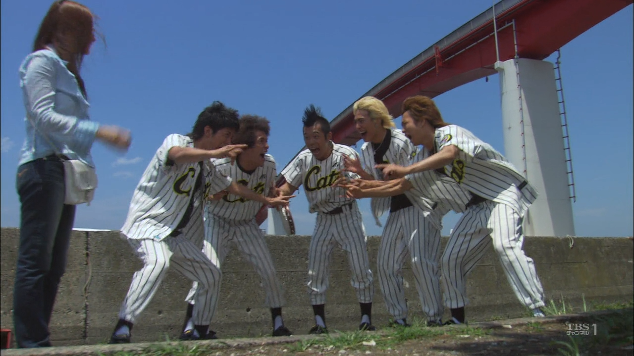 Kisarazu Cat's Eye Nihon Series 2003 HDTV 720p x264 AAC-KJRA.mkv_20250703_185508.900