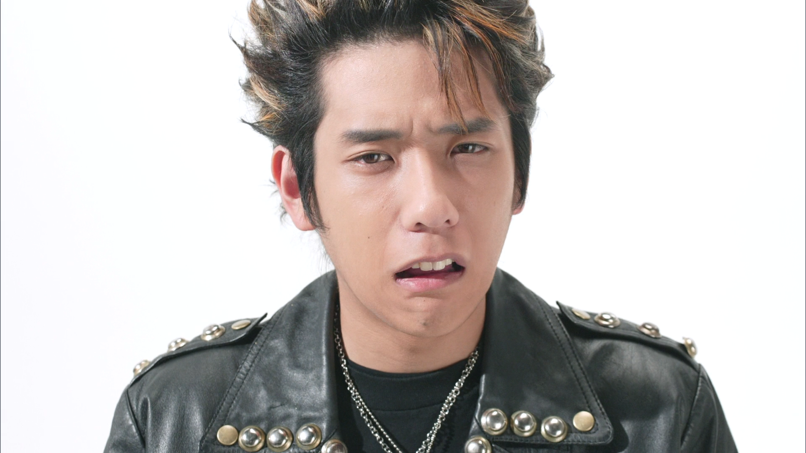 Pikanchi.Double.Life.is.Hard.Therefore.Happy.2004.1080p.BluRay.x264.DTS-WiKi.mkv_20250808_095148.637