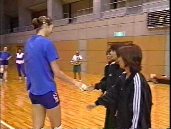 V1 (1999.11.06) ep2.avi_001552635