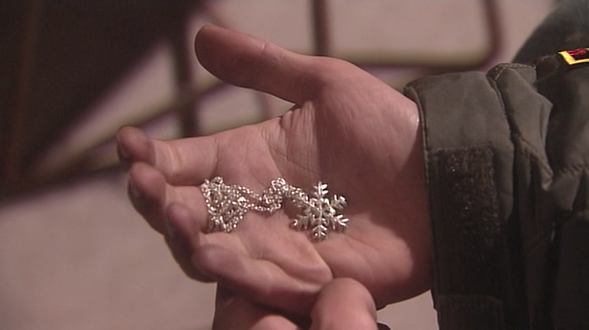 Yasashii Jikan E09 [856x480 x264].mkv_20250909_220420.188