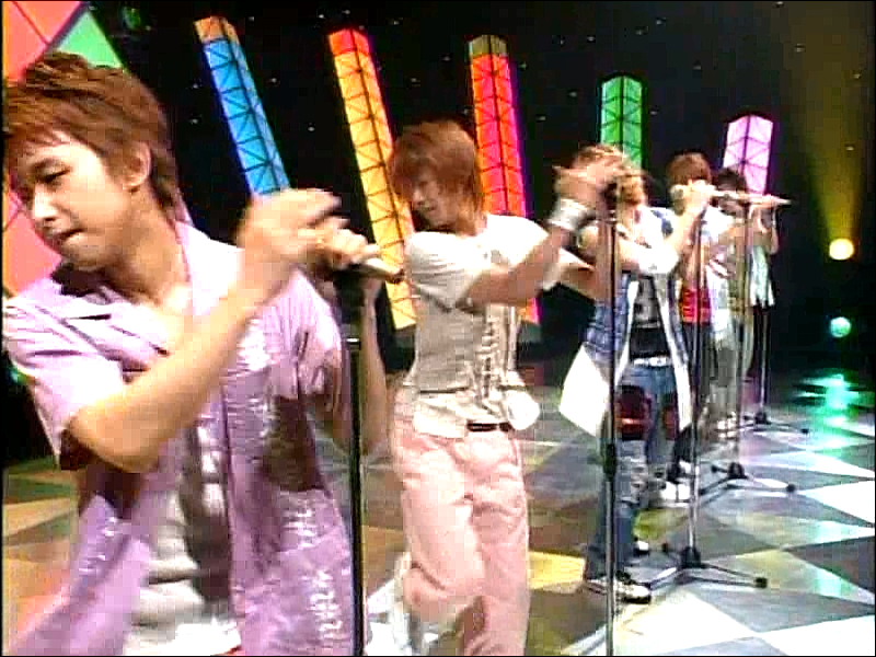 2003.08.01 Music Station - 아라시 ハダシの未來 02.avi_20250827_101134.643