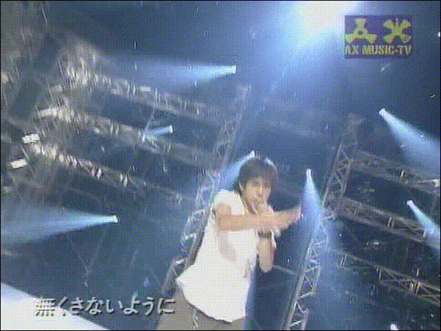 2003.09.04 AX MUSIC-TV 「ハダシの未来」「言葉より大切なもの」.mpg_20250827_101955.886